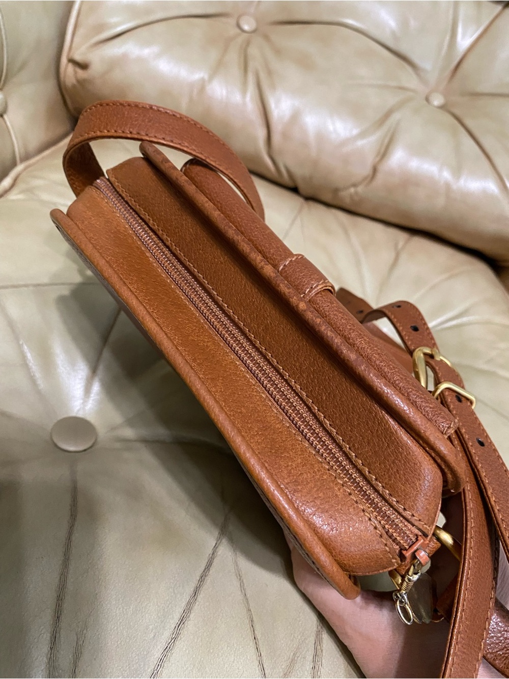 RARE Gucci Vintage Camera Bag COA Web Stripe Crossbody Cognac Leather - Picture 9 of 16